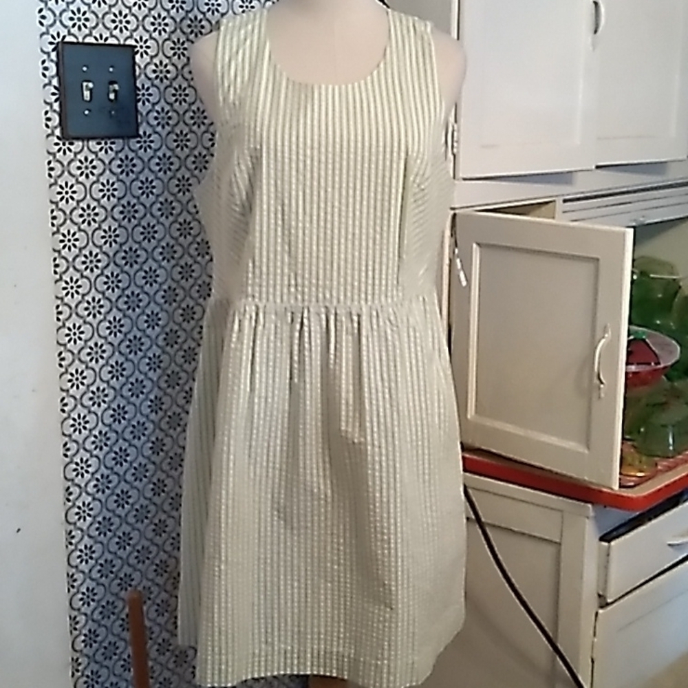 Crown & Ivy white/lime 16 summer dress